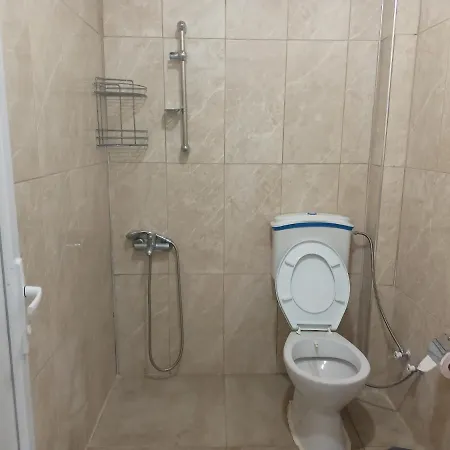 Avci شقة