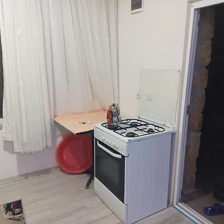 شقة Avci